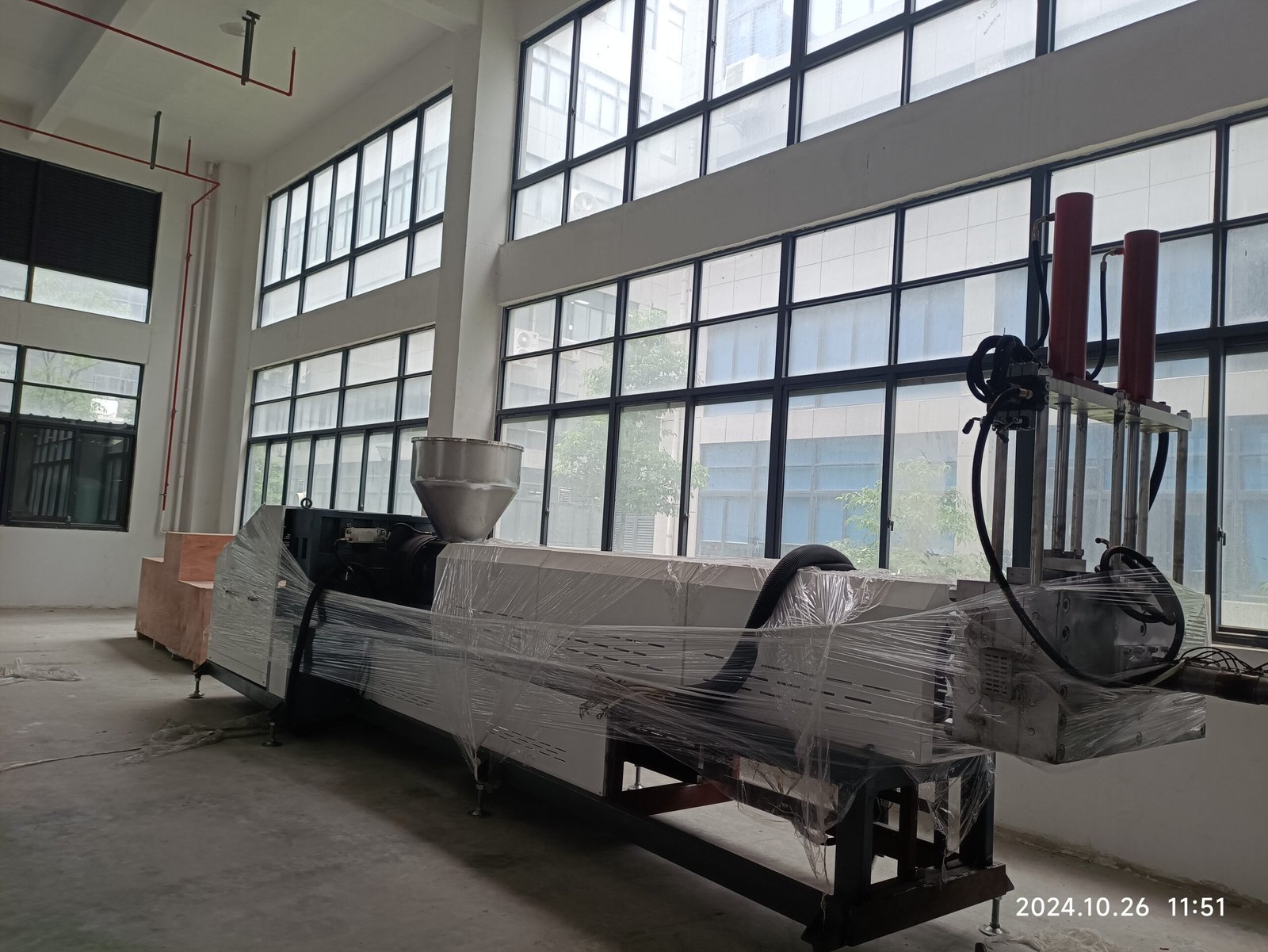 fully automatic plastic granulator