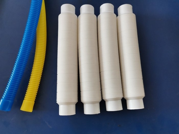 PE plastic corrugated pipe/threaded pipe production line